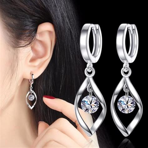  Discovering Affordable and Top-Quality Silver Earrings 