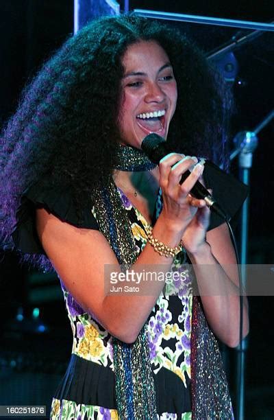  Early Life and Musical Beginnings of Amel Larrieux 