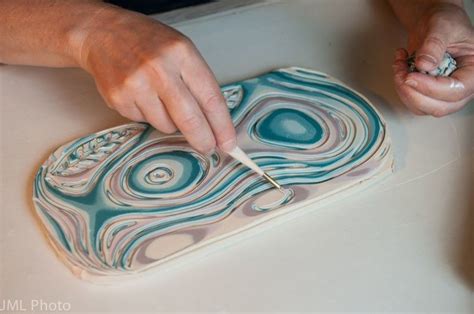  Exploring the Artistry of Clay: A Journey through Various Techniques 