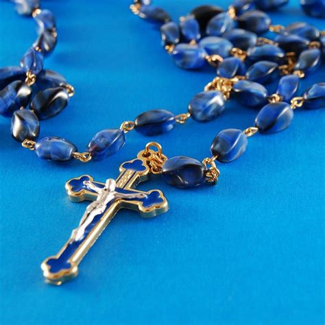  Exploring the Cultural and Historical Context of Rosary Symbolism 