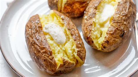 A Brief History of Baked Potatoes: From Modest Origins to Popular Delicacies