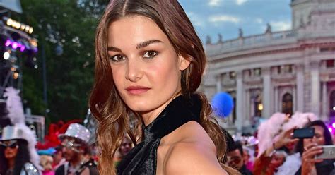 Age and Birthdate of Ophelie Guillermand