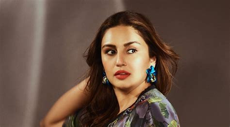 Age of Huma Qureshi