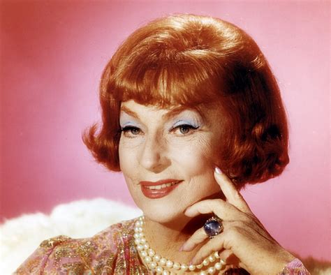 Agnes Moorehead Age & Height