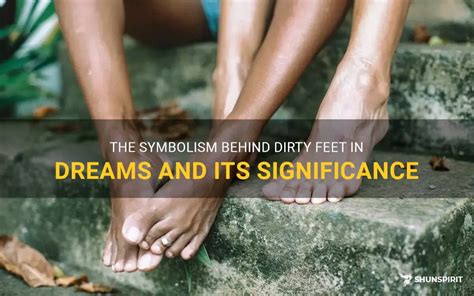 Analyzing the Symbolic Representation of the Foot in Dreams