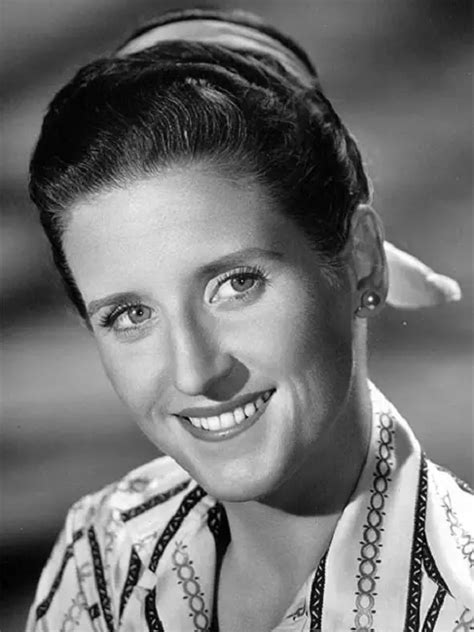 Ann Davis Career: Rise to Fame