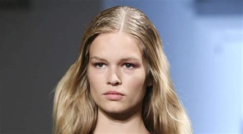 Anna Ewers: Physical Measurements and Verticality