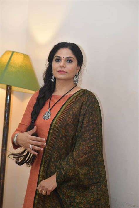 Asha Sarath's Fashion and Style Choices