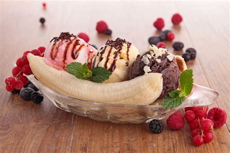 Bananas for Breakfast: Start Your Day with a Banana Split Twist