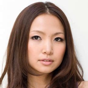 Biographical Information about Izumi Tokuda