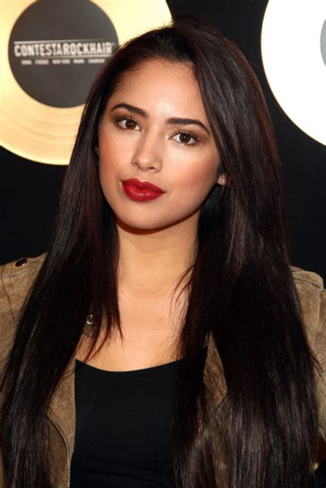 Breaking down Jasmine Villegas' physical attributes and figure