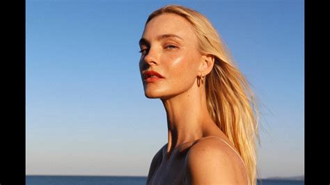 Caroline Trentini: Early Life and Career