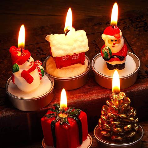 Celebrate the Festive Season with Holiday-themed Candles