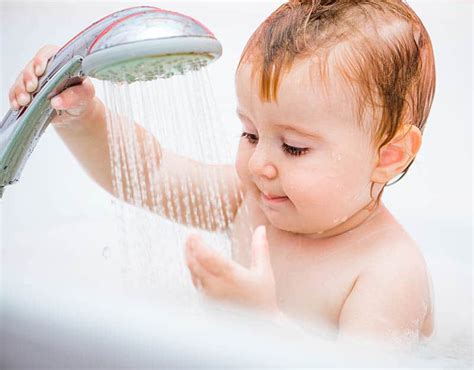 Cherishing the Precious Moments of Your Child's Growth During Bath Time