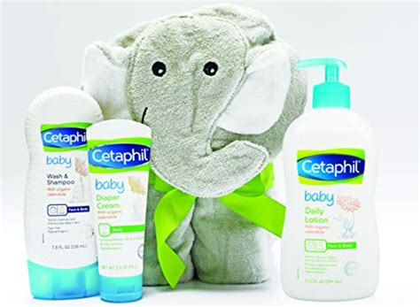 Choosing the Perfect Bathing Essentials for Your Baby's Sensitive Skin