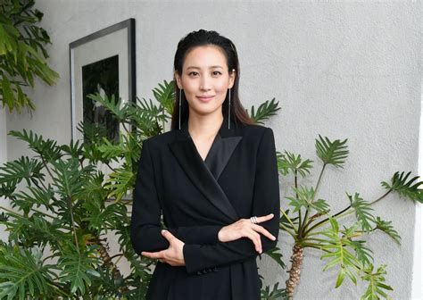 Claudia Kim Figure and Style