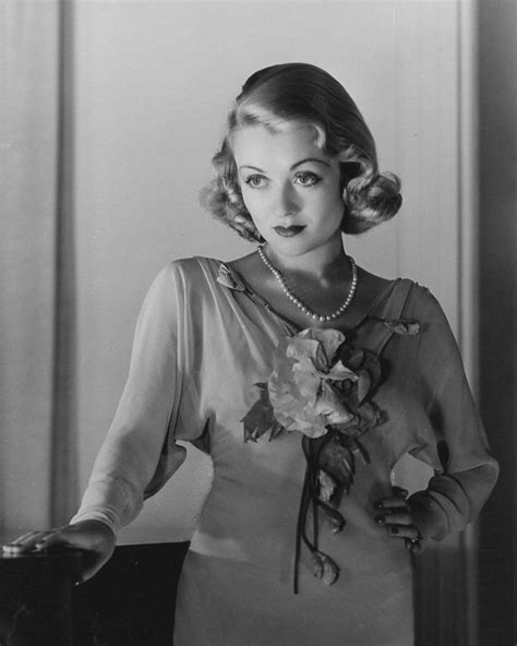 Constance Bennett's Personal Life and Relationships