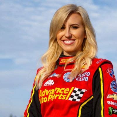 Courtney Force Bio