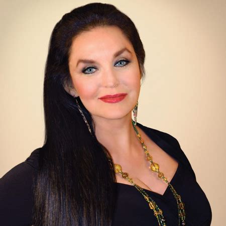 Crystal Gayle's Net Worth Today