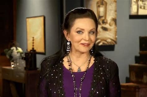 Crystal Gayle's Timeless Hits