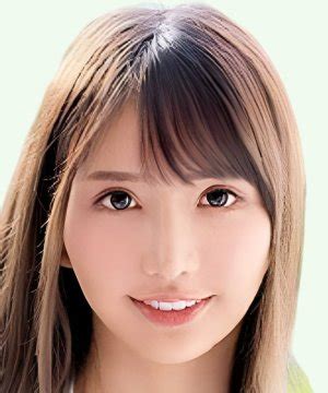 Details About Karen Yuzuriha's Height