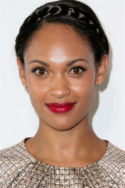 Details about Date of Birth and Tallness of Cynthia Addai Robinson