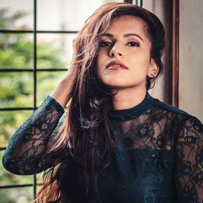 Dimple Shaw Chauhan Net Worth