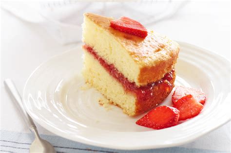 Discover Healthier Options for Classic Sponge Cake