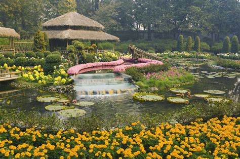 Discover Inspiring Gardens from Around the Globe