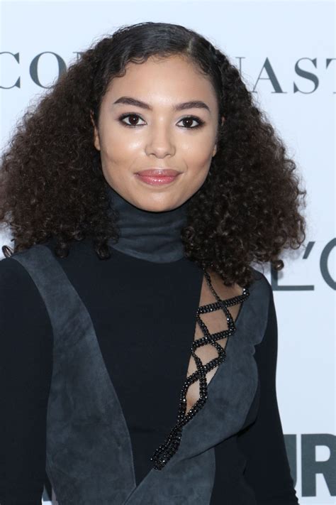 Discover Jessica Sula's Exquisite Fashion Sense