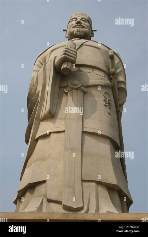 Discover the Stature of Zhang Wan You