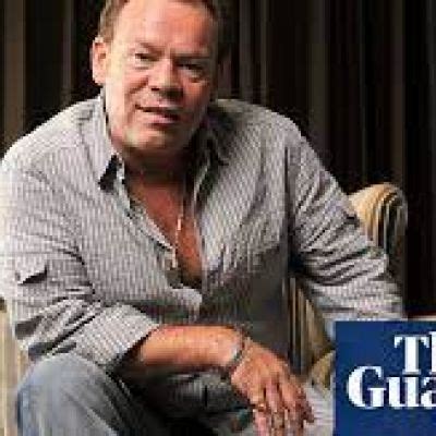 Discovering Ali Campbell's Age and Height