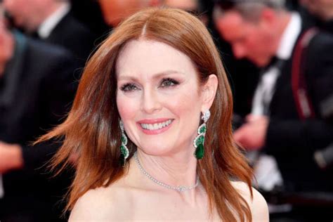 Discovering Julianne Moore's Financial Success