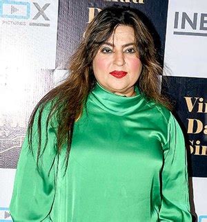 Dolly Bindra: Height Matters in Bollywood