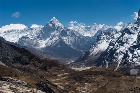 Dreaming of the Majestic Peaks: Discovering the Magic of Mountain Climbing