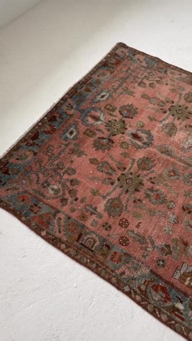 Dreams of Elegance: The Artistic Heritage of the Persian Carpet