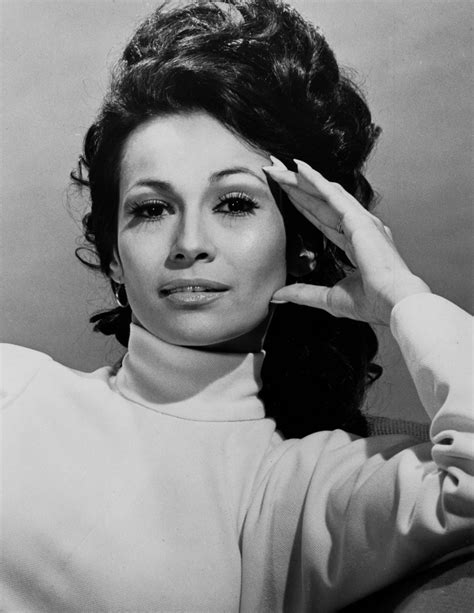 Early Background of Barbara Luna