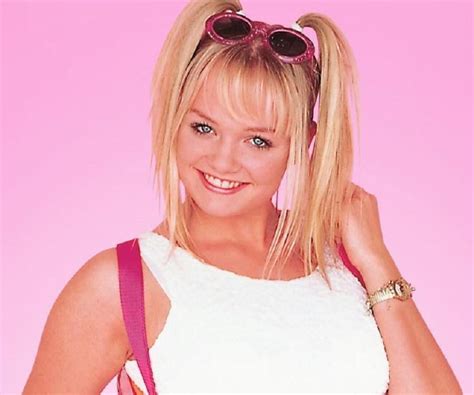 Early Life and Childhood of Emma Bunton