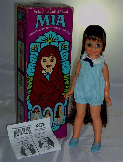 Early Life of Mia Dolls