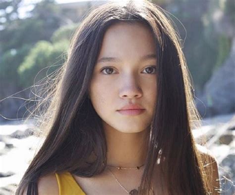 Early Years and Background of Lily Chee