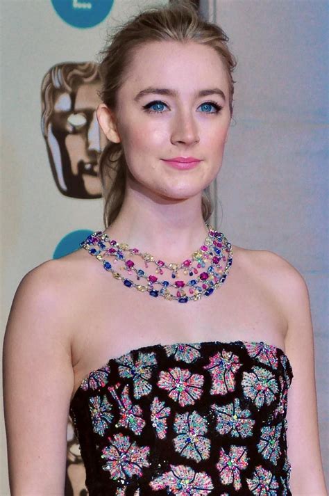 Examining Saoirse Ronan's Unique Acting Style