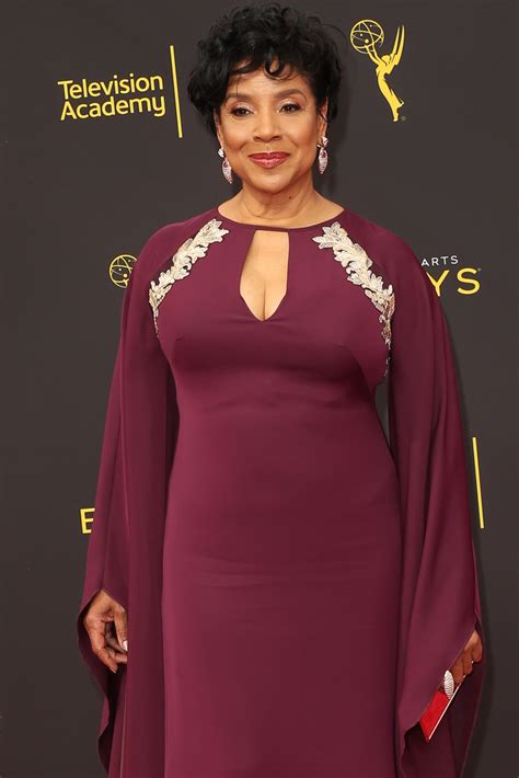 Exploring Phylicia Rashad's Height and Physique