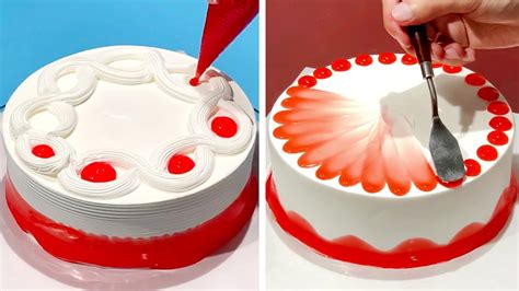 Exploring Various Techniques for Cake Decoration