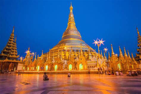 Exploring the Diverse Traditions Practiced in Temples Across the Globe