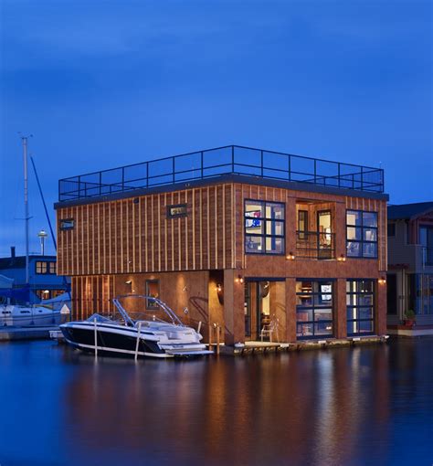 Exploring the Potential: Are Floating Homes the Future of Housing?