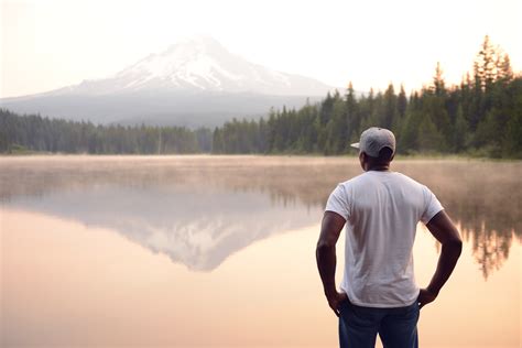 Exploring the Tranquil Lake: A Journey of Peace and Reflection