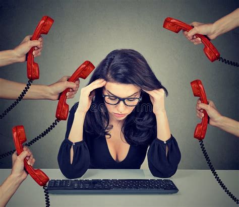 Feeling Overwhelmed: Dealing with an Influx of Phone Calls and Responsibilities