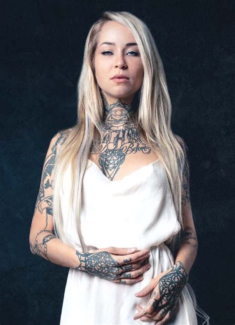 From Art to Modeling: The Journey of Sara Fabel