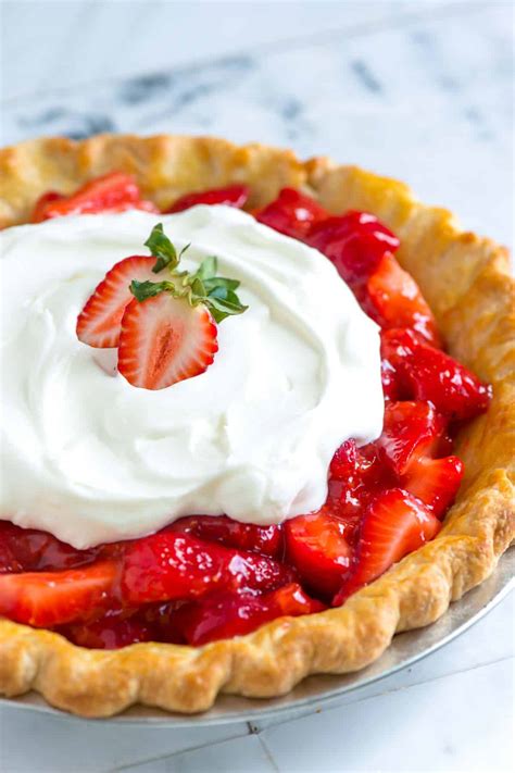 From Garden to Table: The Journey of Fresh Strawberries for your Perfect Pie