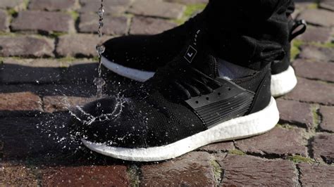 From Runway to Street: How Waterproof Footwear Became a Fashion Statement